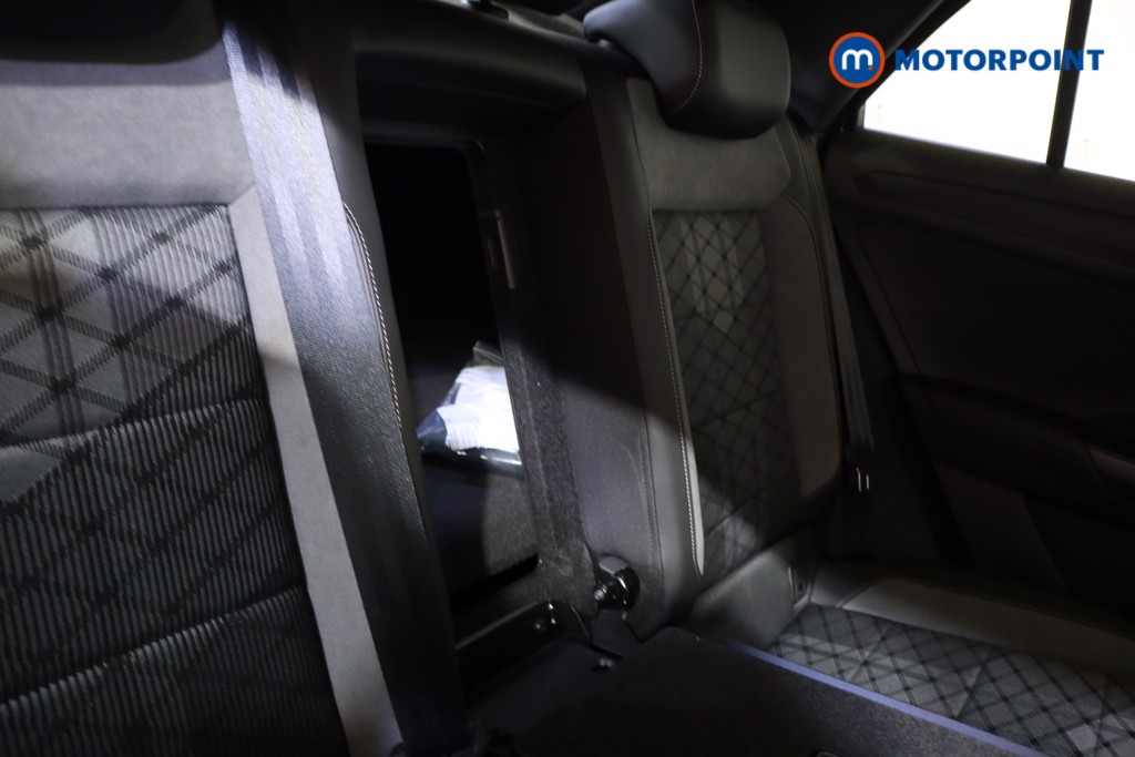 Used Volkswagen T-Roc 2023 for sale - 77966163: Photo 39