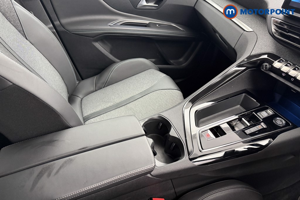 Used Peugeot 3008 2023 for sale - 77207895: Photo 24