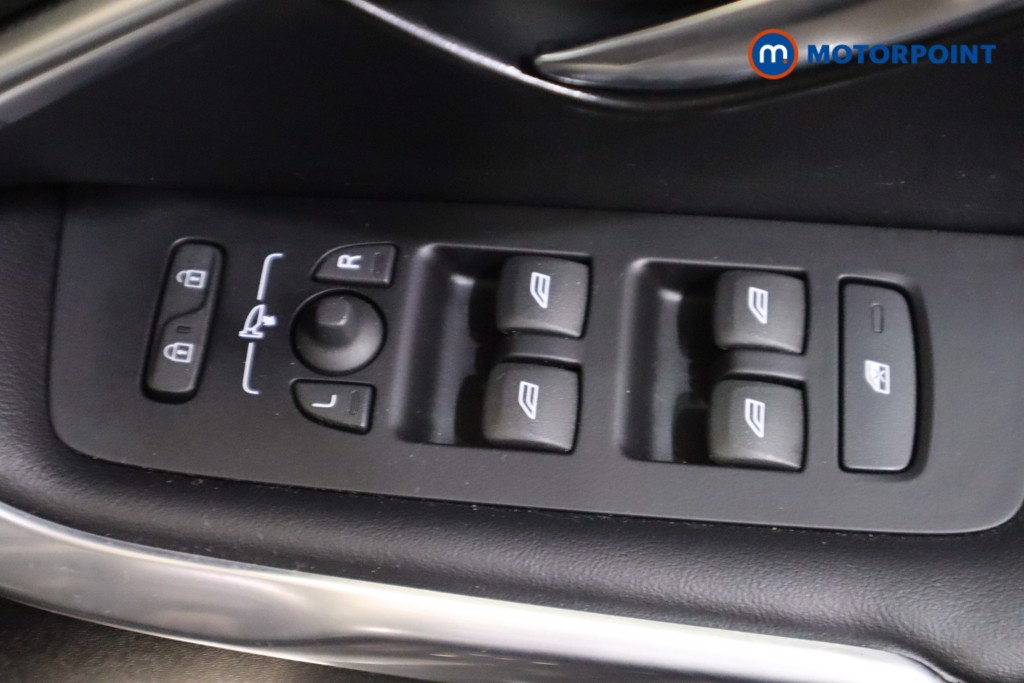 Used Volvo V40 2019 for sale - 77553259: Photo 20