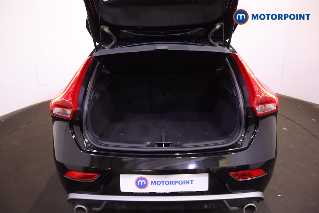 Used Volvo V40 2019 for sale - 77553259: Photo 29