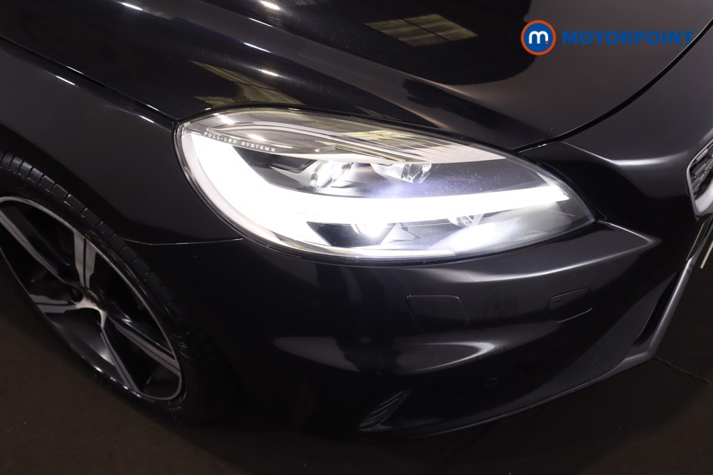 Used Volvo V40 2019 for sale - 77553259: Photo 34