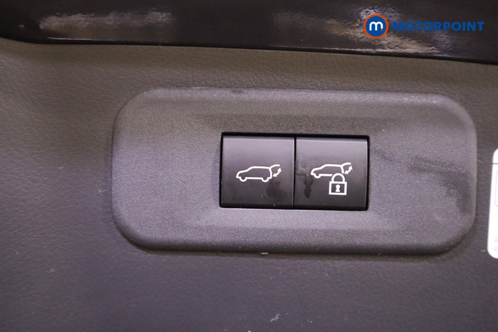 Used Lexus NX 2022 for sale - 77848944: Photo 40