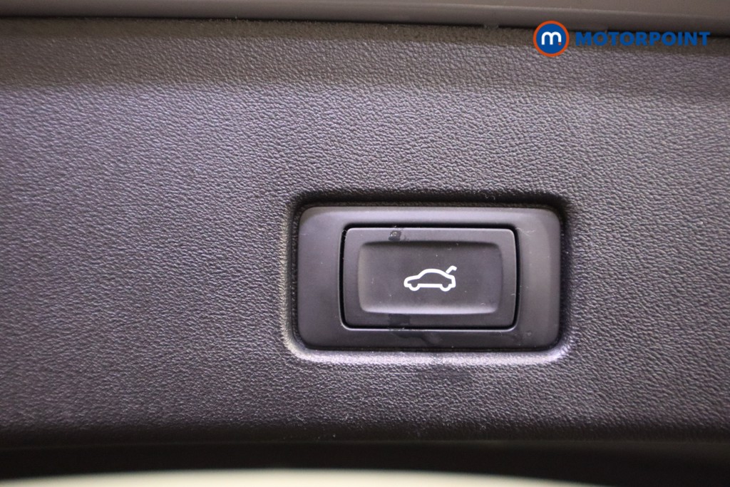 Used Audi Q4 e-tron 2023 for sale - 78001409: Photo 37