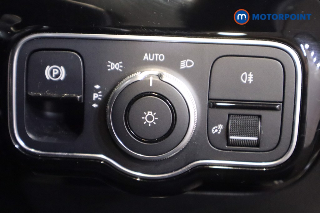 Used Mercedes-Benz A-Class 2021 for sale - 77334142: Photo 25