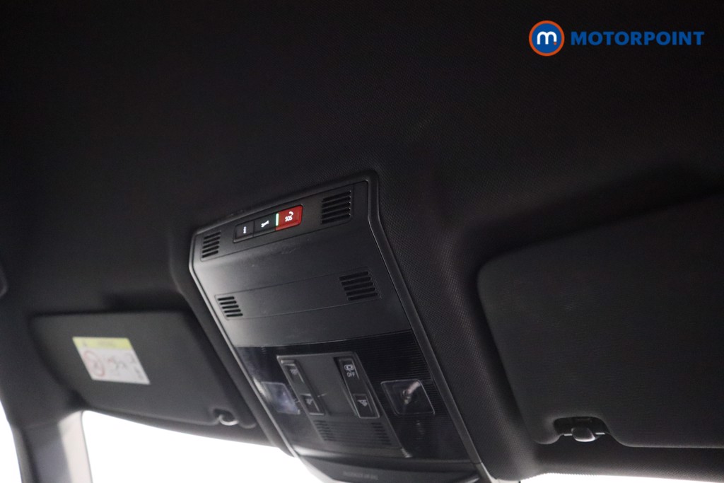 Used Volkswagen T-Roc 2024 for sale - 76641317: Photo 16