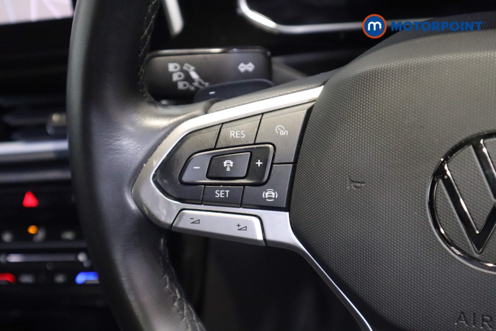 Used Volkswagen T-Roc 2024 for sale - 76641317: Photo 23