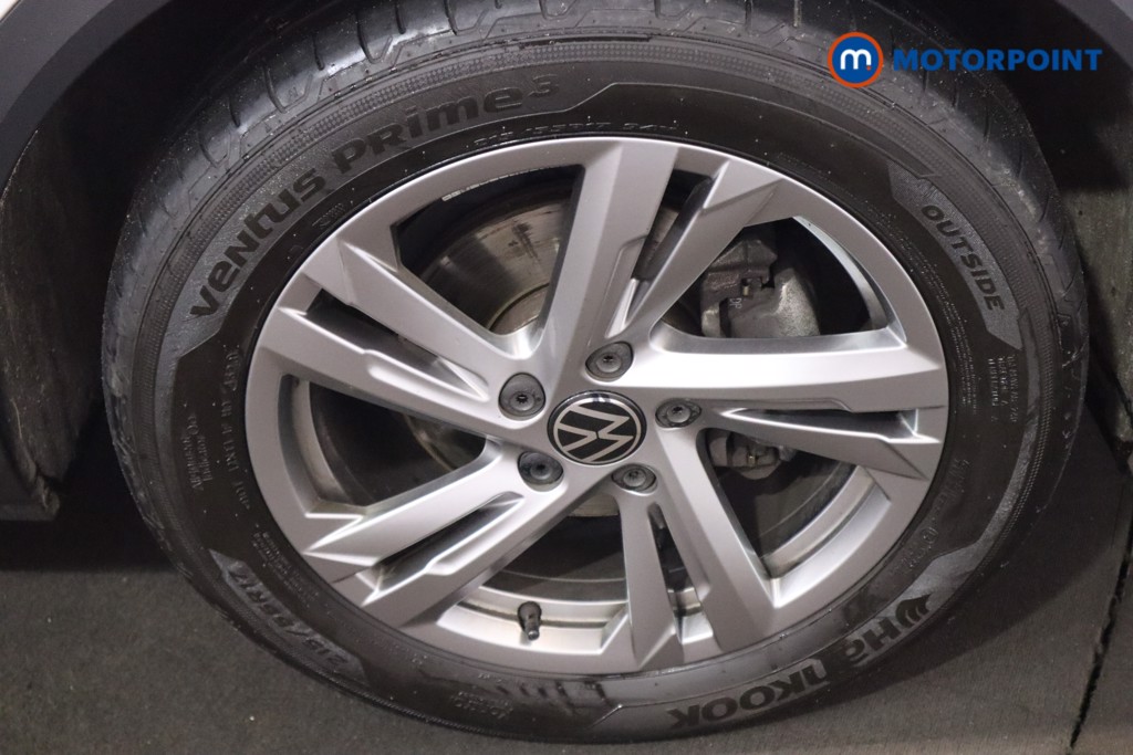 Used Volkswagen T-Roc 2024 for sale - 76641317: Photo 32