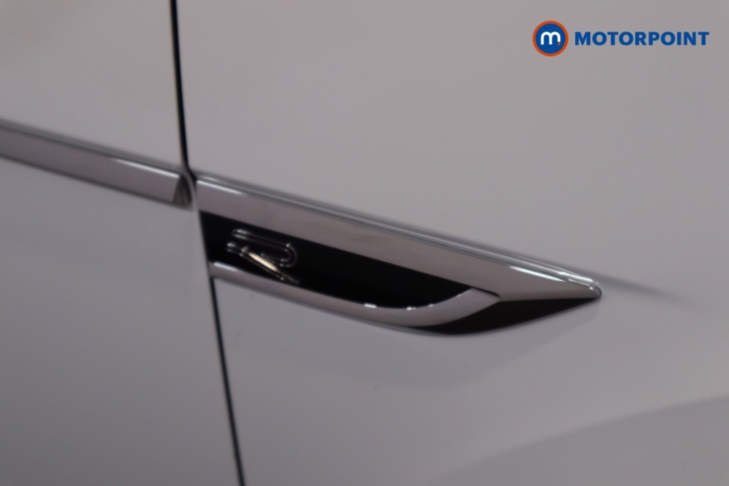 Used Volkswagen T-Roc 2024 for sale - 76641317: Photo 34