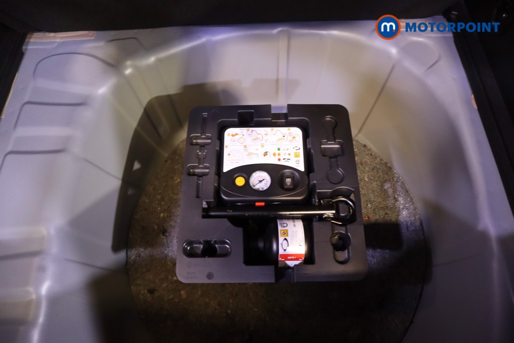 Used Renault Captur 2022 for sale - 76491286: Photo 36