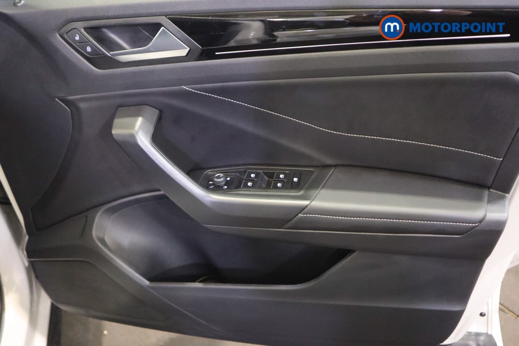 Used Volkswagen T-Roc 2024 for sale - 77916782: Photo 20