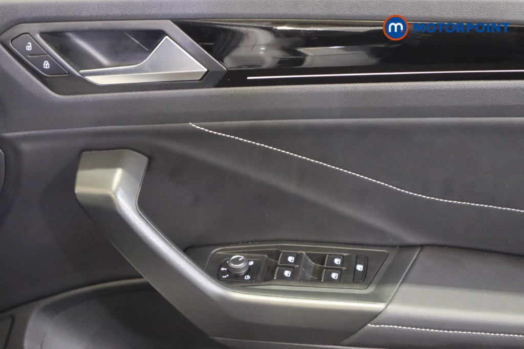 Used Volkswagen T-Roc 2024 for sale - 77916782: Photo 21