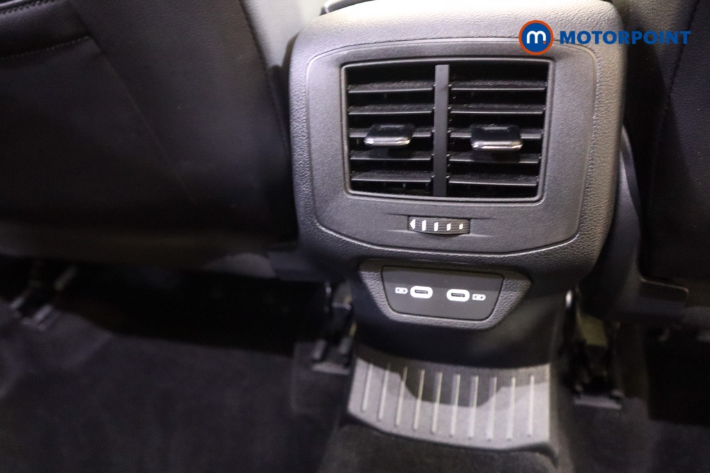 Used Volkswagen T-Roc 2024 for sale - 77916782: Photo 34