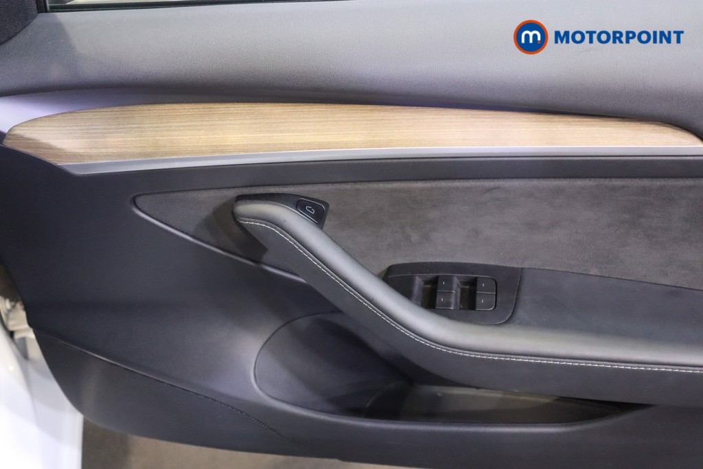 Used Tesla Model 3 2021 for sale - 76330208: Photo 17