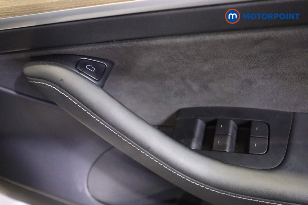 Used Tesla Model 3 2021 for sale - 76330208: Photo 18