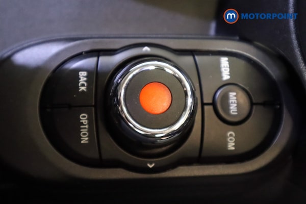 Used MINI Hatch 2019 for sale - 76206322: Photo 31