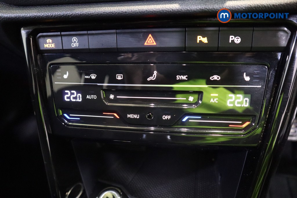 Used Volkswagen T-Roc 2022 for sale - 76411438: Photo 12