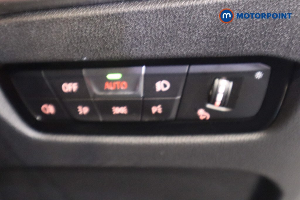 Used BMW i4 2024 for sale - 77747143: Photo 23