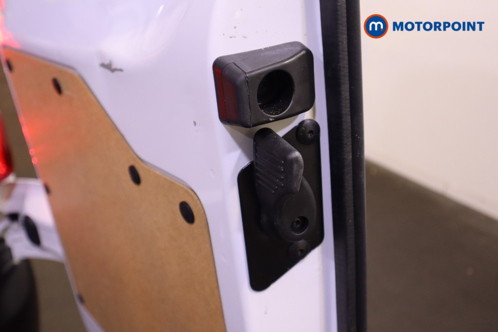 Used Peugeot Expert 2025 for sale - 77718830: Photo 34