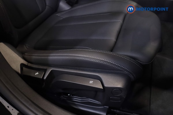 Used BMW 3 Series 2025 for sale - 76252845: Photo 16