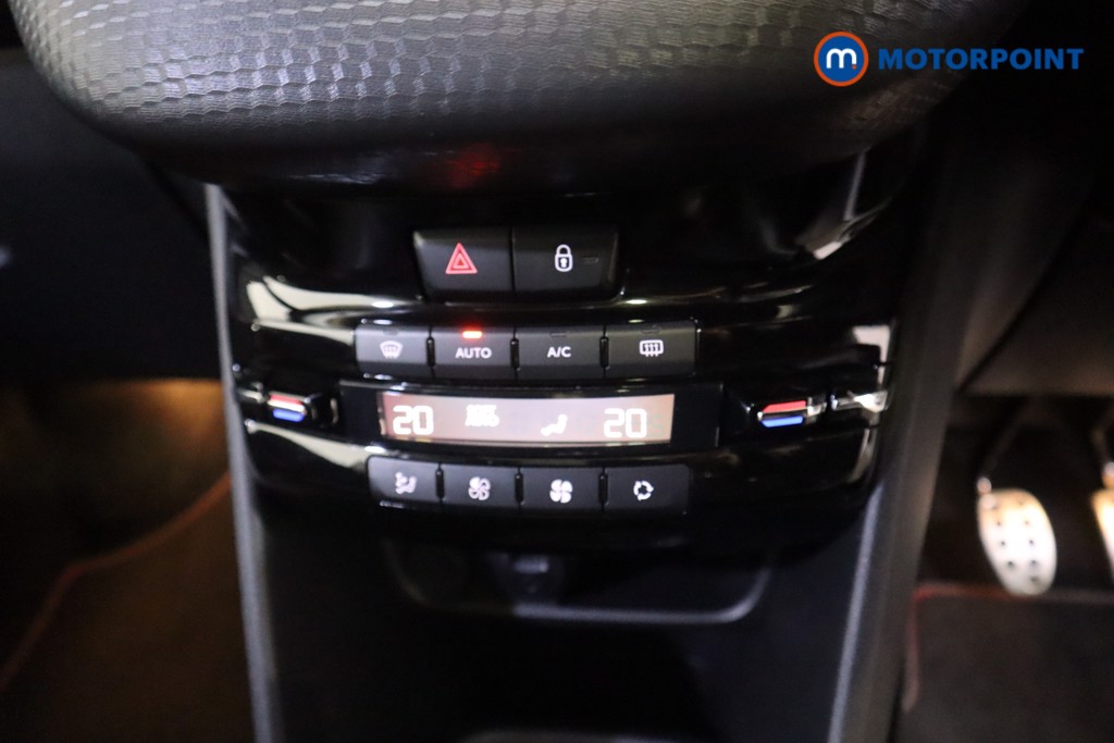 Used Peugeot 2008 2017 for sale - 76428737: Photo 13