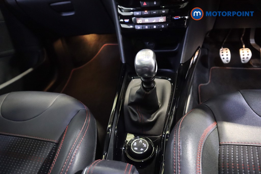 Used Peugeot 2008 2017 for sale - 76428737: Photo 14