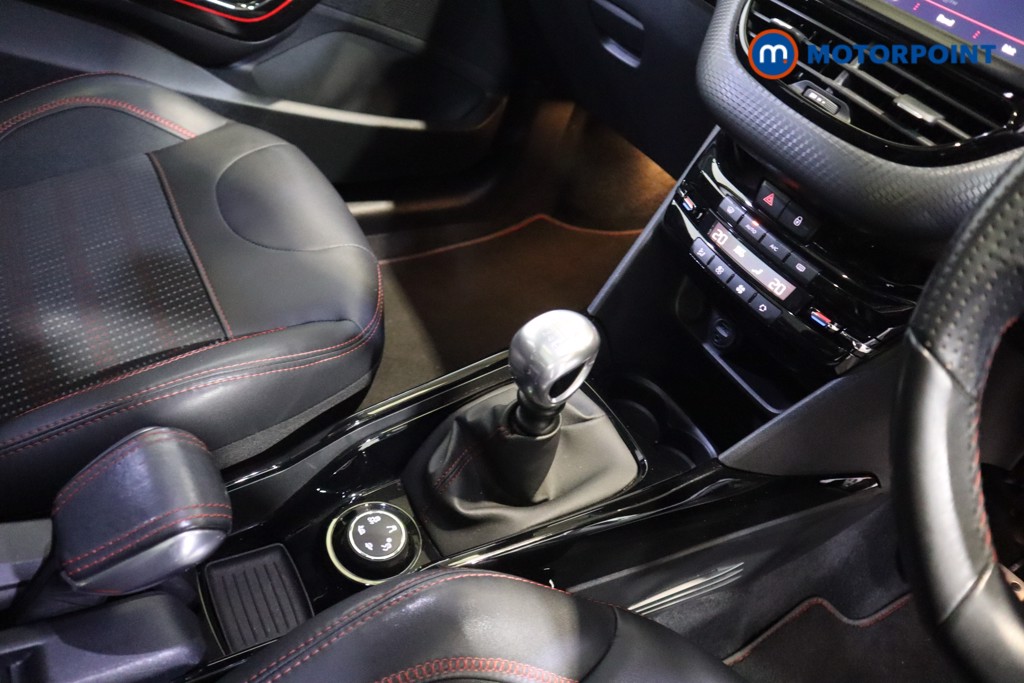 Used Peugeot 2008 2017 for sale - 76428737: Photo 15