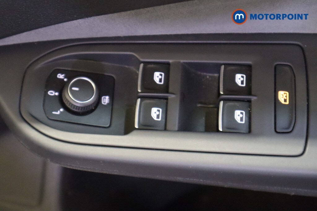 Used Volkswagen Golf 2021 for sale - 77747147: Photo 24