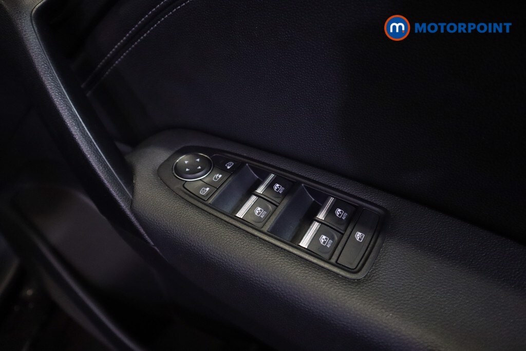 Used Renault Captur 2023 for sale - 76322711: Photo 11