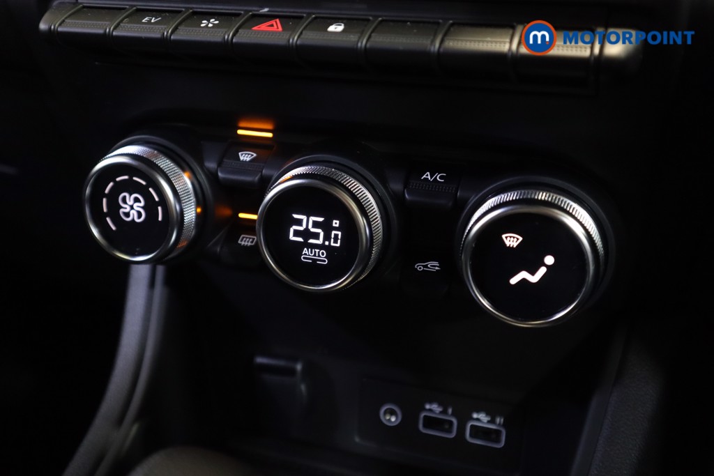 Used Renault Captur 2023 for sale - 76322711: Photo 27