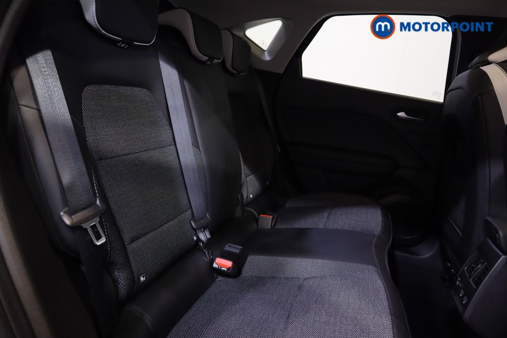 Used Renault Captur 2023 for sale - 76322711: Photo 35