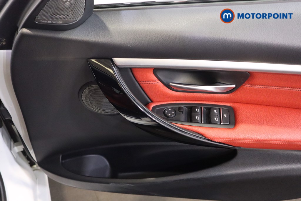 Used BMW 3 Series 2018 for sale - 76333008: Photo 17