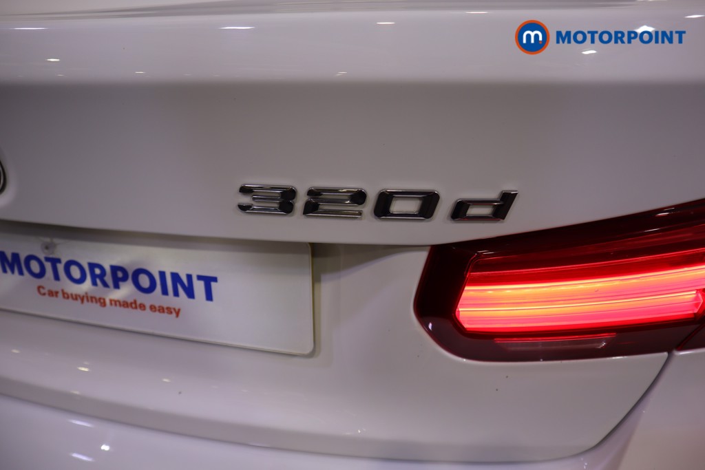 Used BMW 3 Series 2018 for sale - 76333008: Photo 37