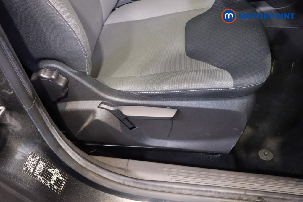 Used Ford Tourneo Courier 2020 for sale - 76599600: Photo 17