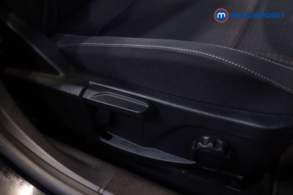 Used Ford Focus 2020 for sale - 77069481: Photo 14