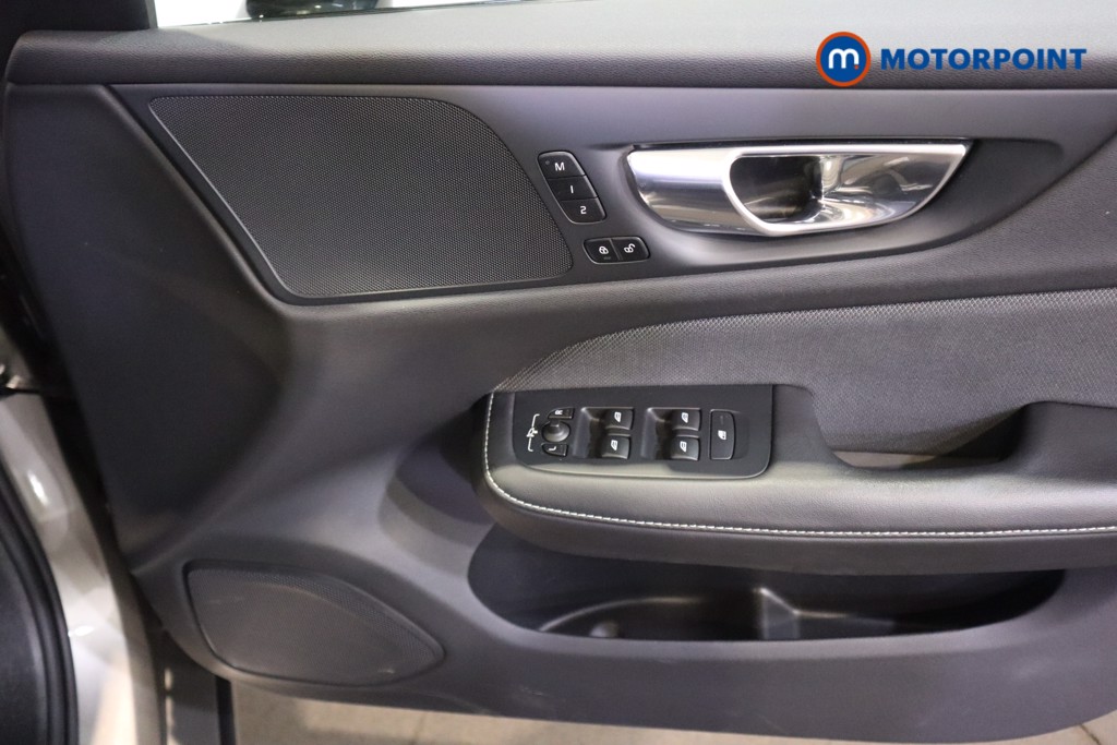 Used Volvo S60 2019 for sale - 77533486: Photo 17