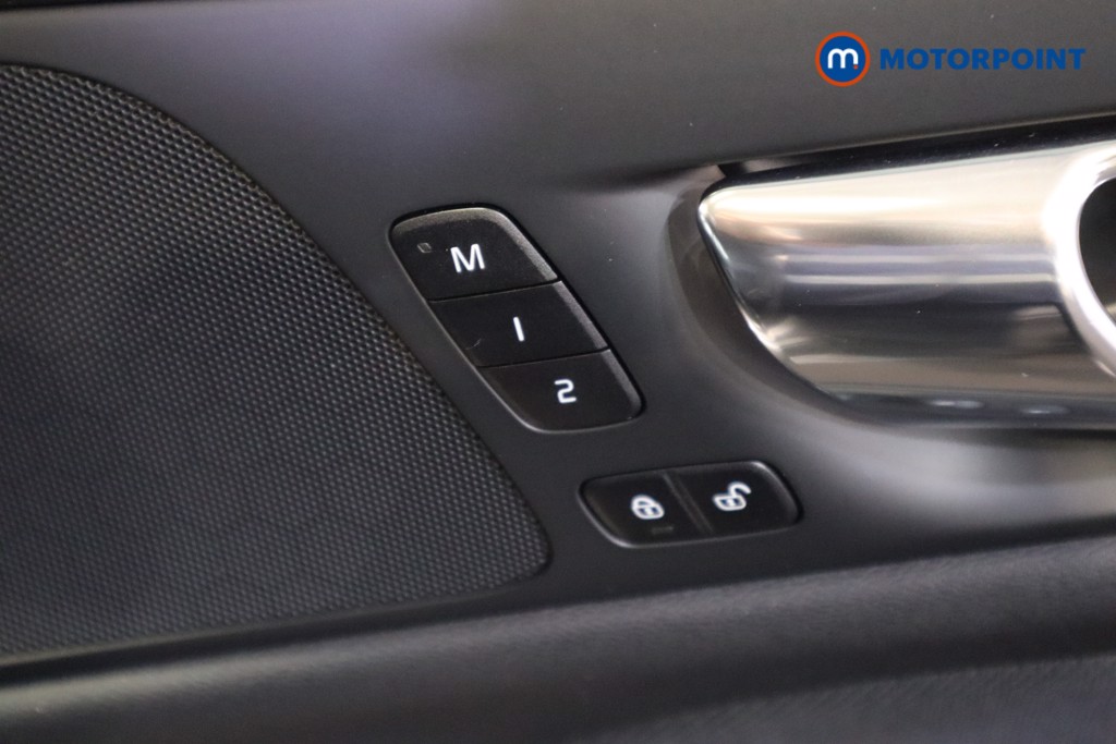 Used Volvo S60 2019 for sale - 77533486: Photo 19