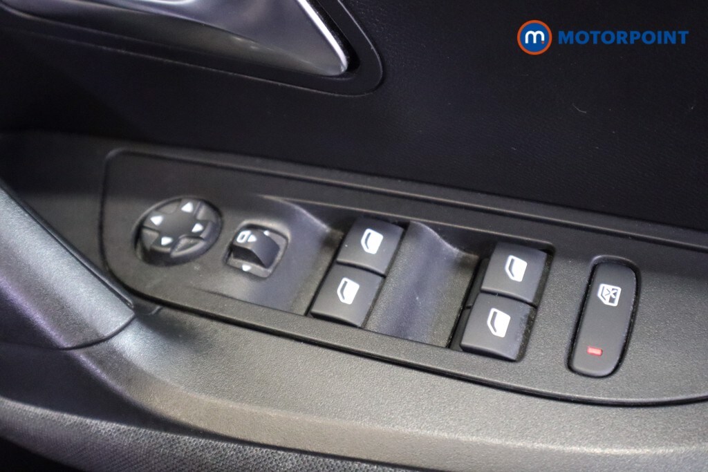 Used Peugeot 2008 2021 for sale - 76162412: Photo 18