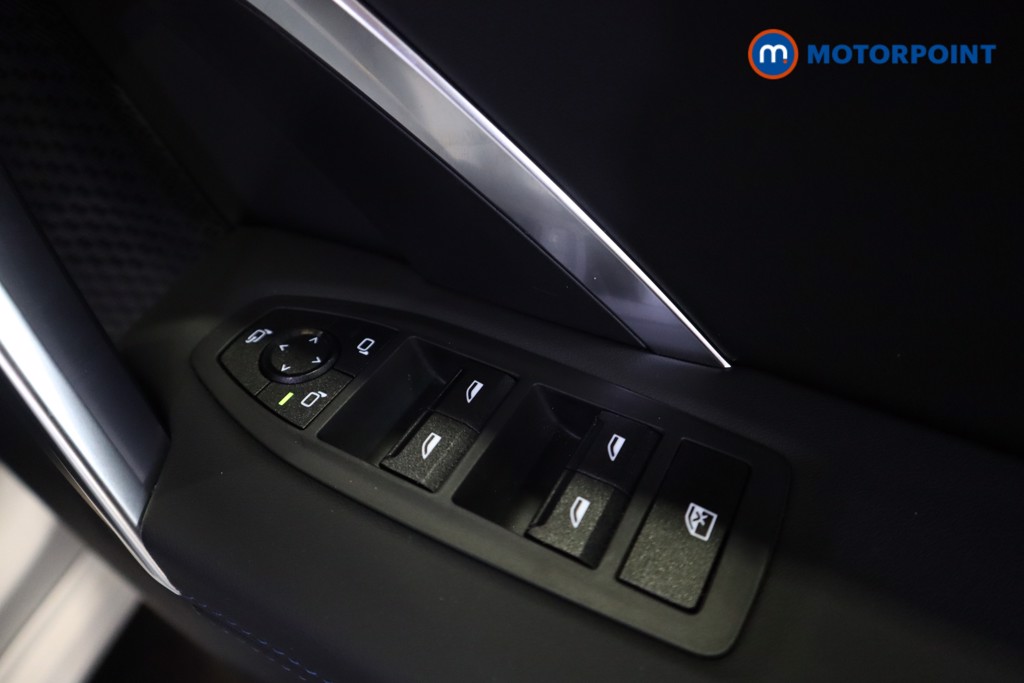 Used BMW iX1 2025 for sale - 76303365: Photo 11