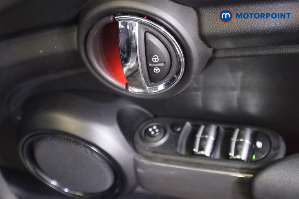 Used MINI Hatch 2019 for sale - 76908885: Photo 18