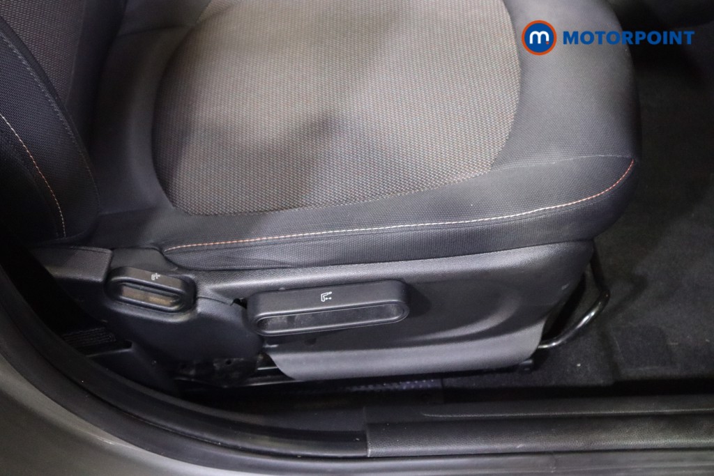 Used MINI Hatch 2019 for sale - 76908885: Photo 23