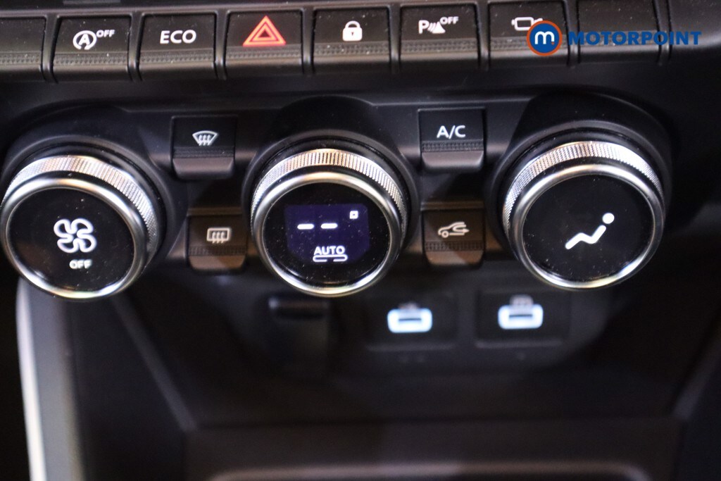 Used Dacia Duster 2022 for sale - 76131840: Photo 32