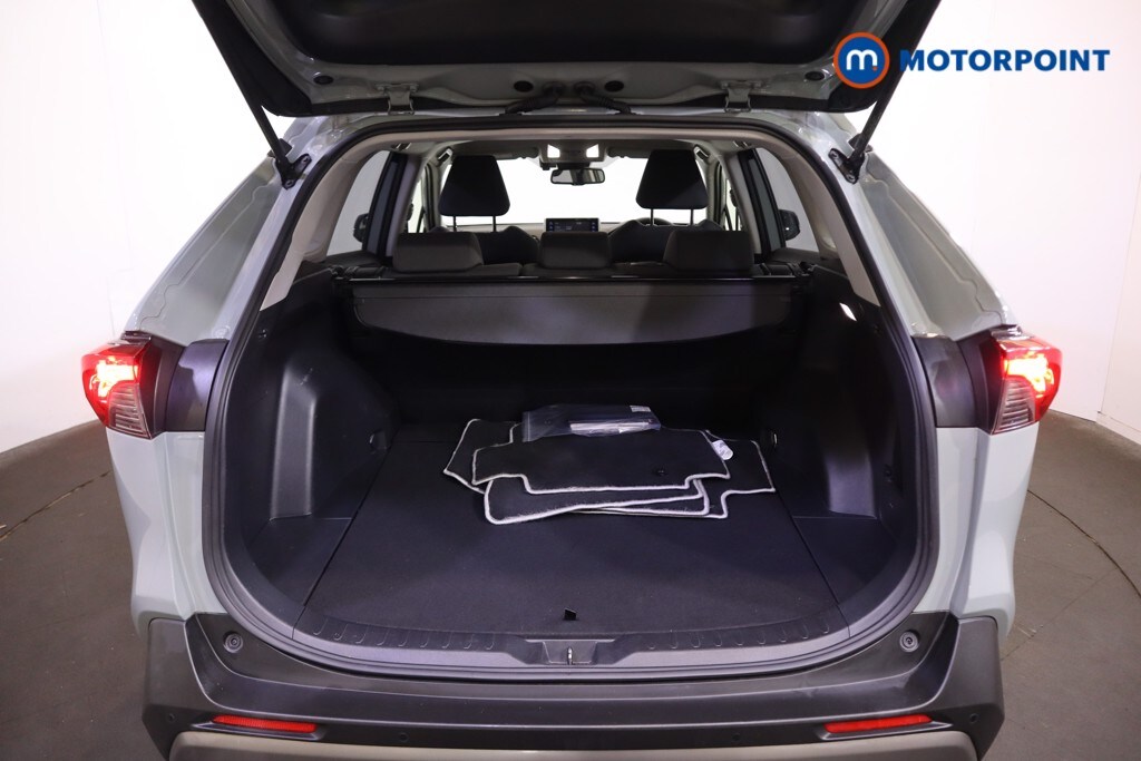 Used Toyota RAV4 2022 for sale - 76322663: Photo 28