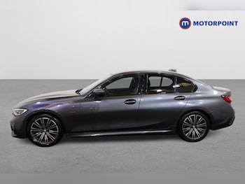 Used BMW 3 Series 2022 for sale - 77161191: Photo