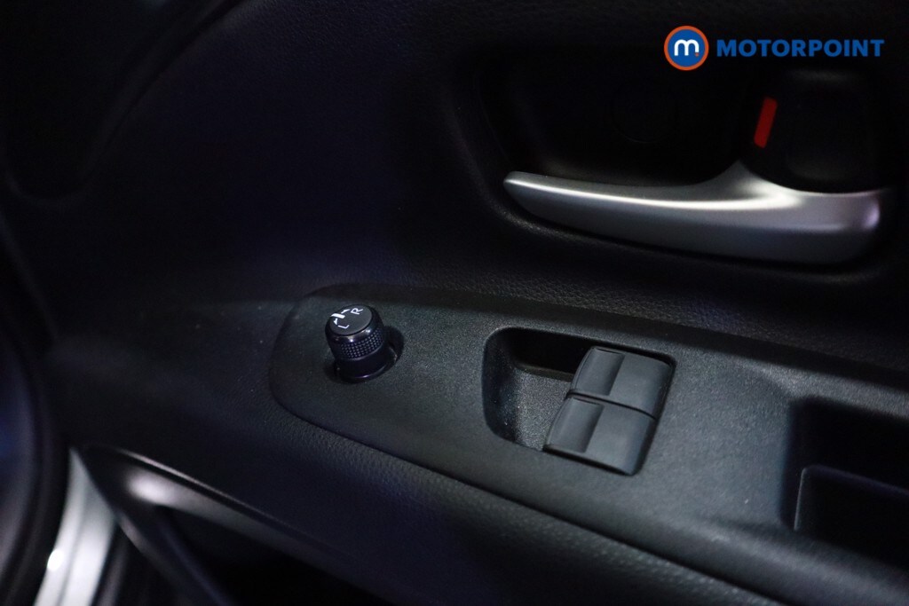 Used Toyota Aygo X 2023 for sale - 77756779: Photo 11