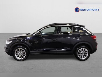 Used Volkswagen T-Roc 2024 for sale - 75293580: Photo