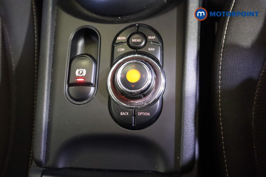 Used MINI Clubman 2018 for sale - 77901997: Photo 31