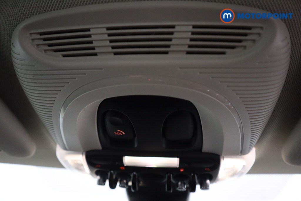 Used MINI Clubman 2018 for sale - 77901997: Photo 32