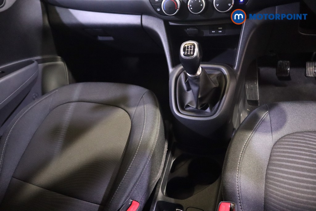 Used Hyundai i10 2019 for sale - 76616581: Photo 13