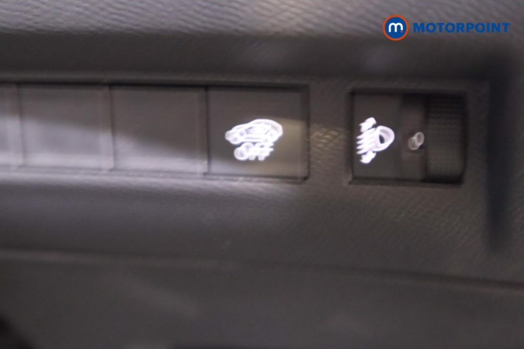 Used Peugeot 2008 2024 for sale - 76739082: Photo 24