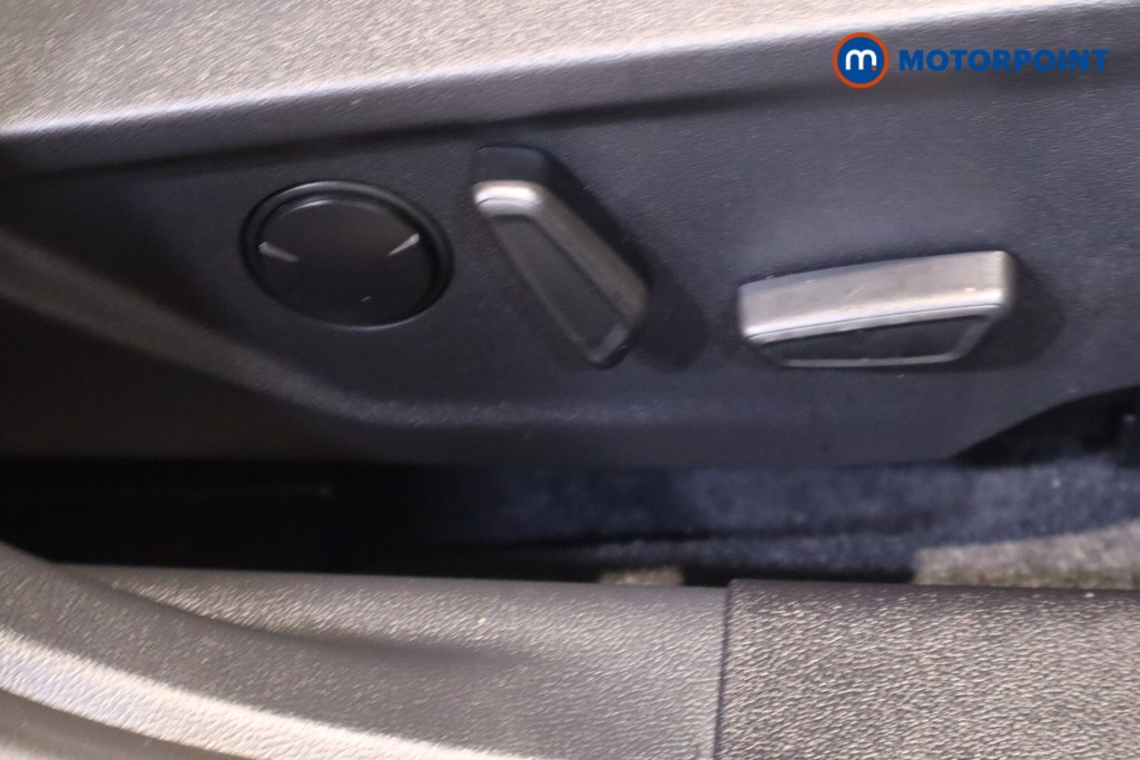 Used Ford Focus 2023 for sale - 76739071: Photo 24